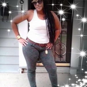 Meet your Posher, Ladonna